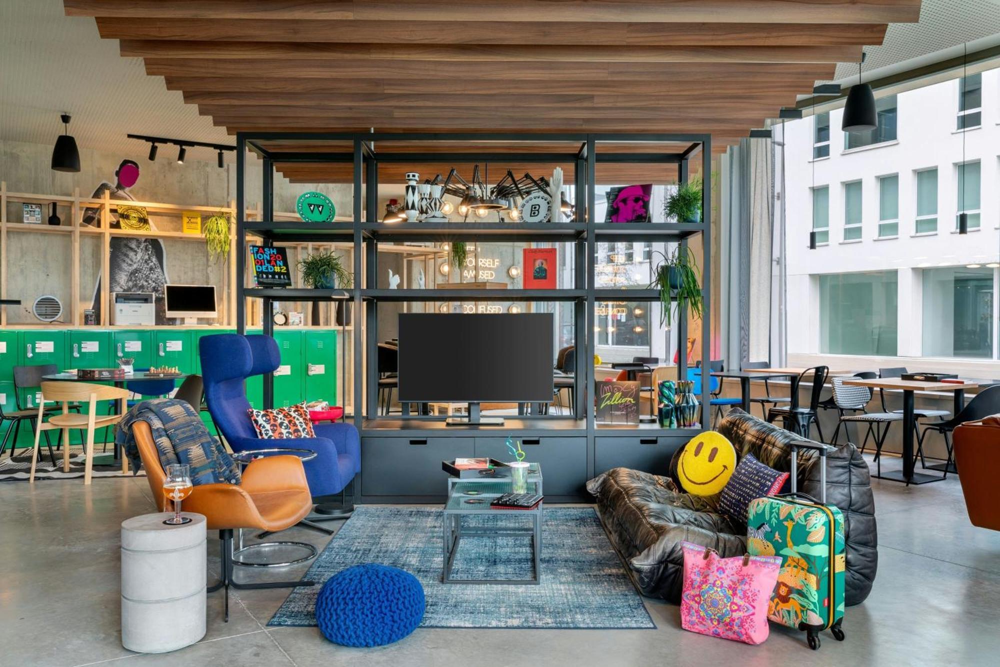 Hotel Moxy Antwerpia Zewnętrze zdjęcie